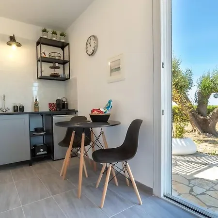 Meraki Mou My Pride And Care Dom wakacyjny *