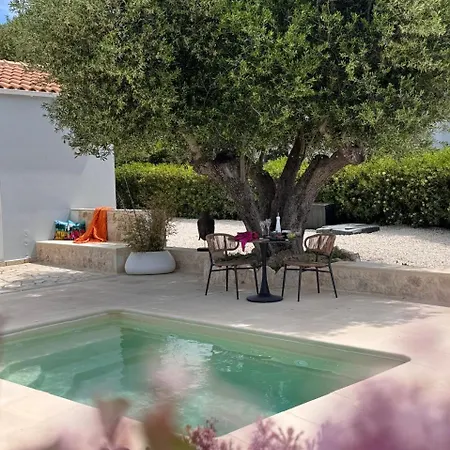 Meraki Mou My Pride And Care * Spartià